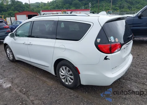 2018 Chrysler Pacifica Touring L из США, поврежденный, VIN 2C4RC1BG9JR357411